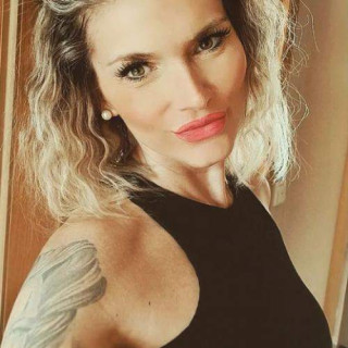 Sex massage in Edmonton and calm seductive energy